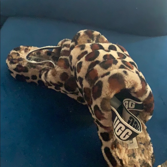 Cheetah ugg slides - Picture 1 of 4